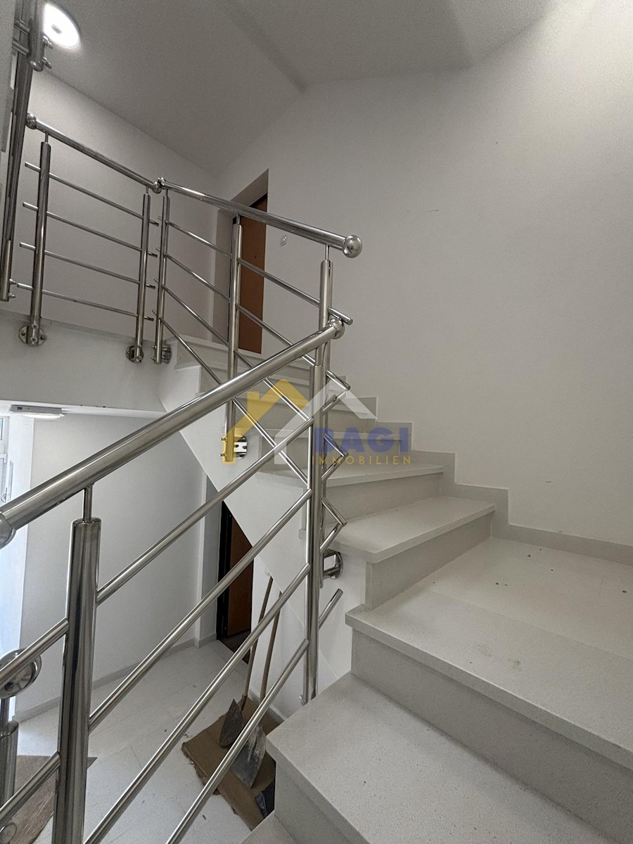 Flat For rent - ZAGREBAČKA VELIKA GORICA