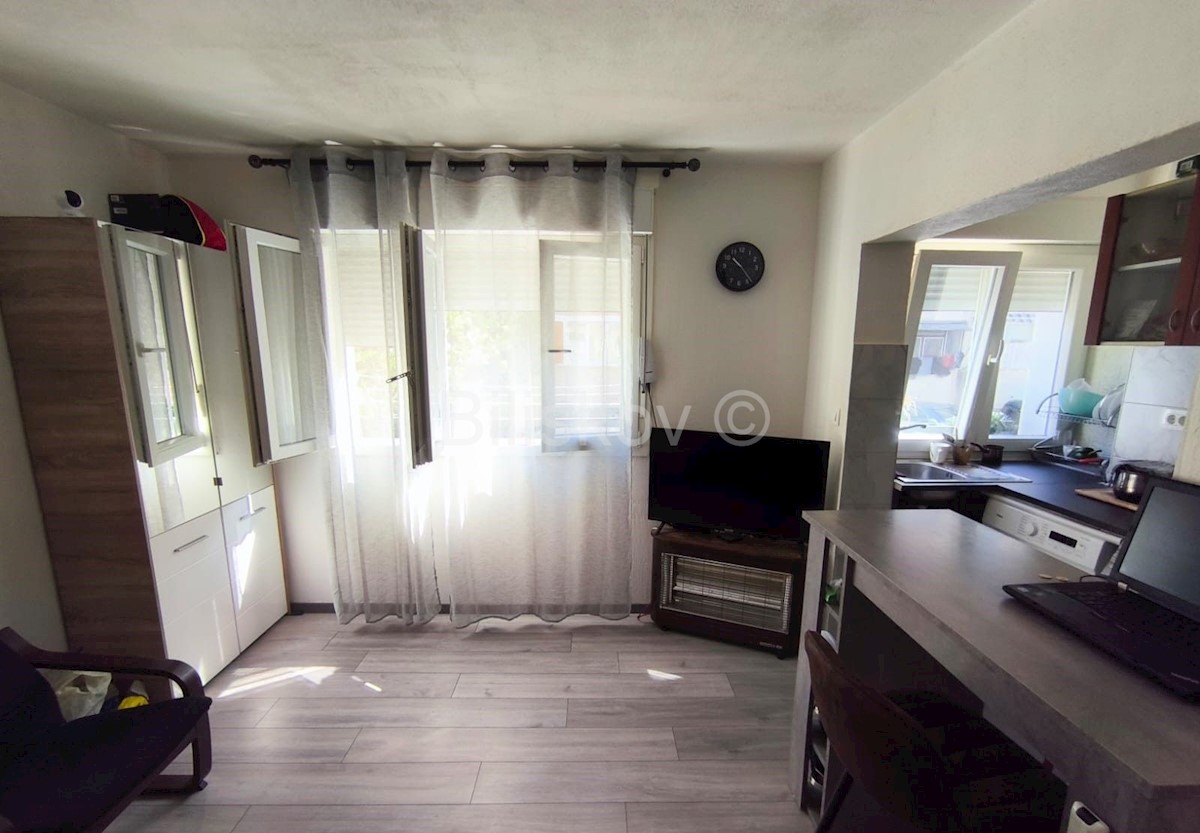 Flat For sale - SPLITSKO-DALMATINSKA SPLIT