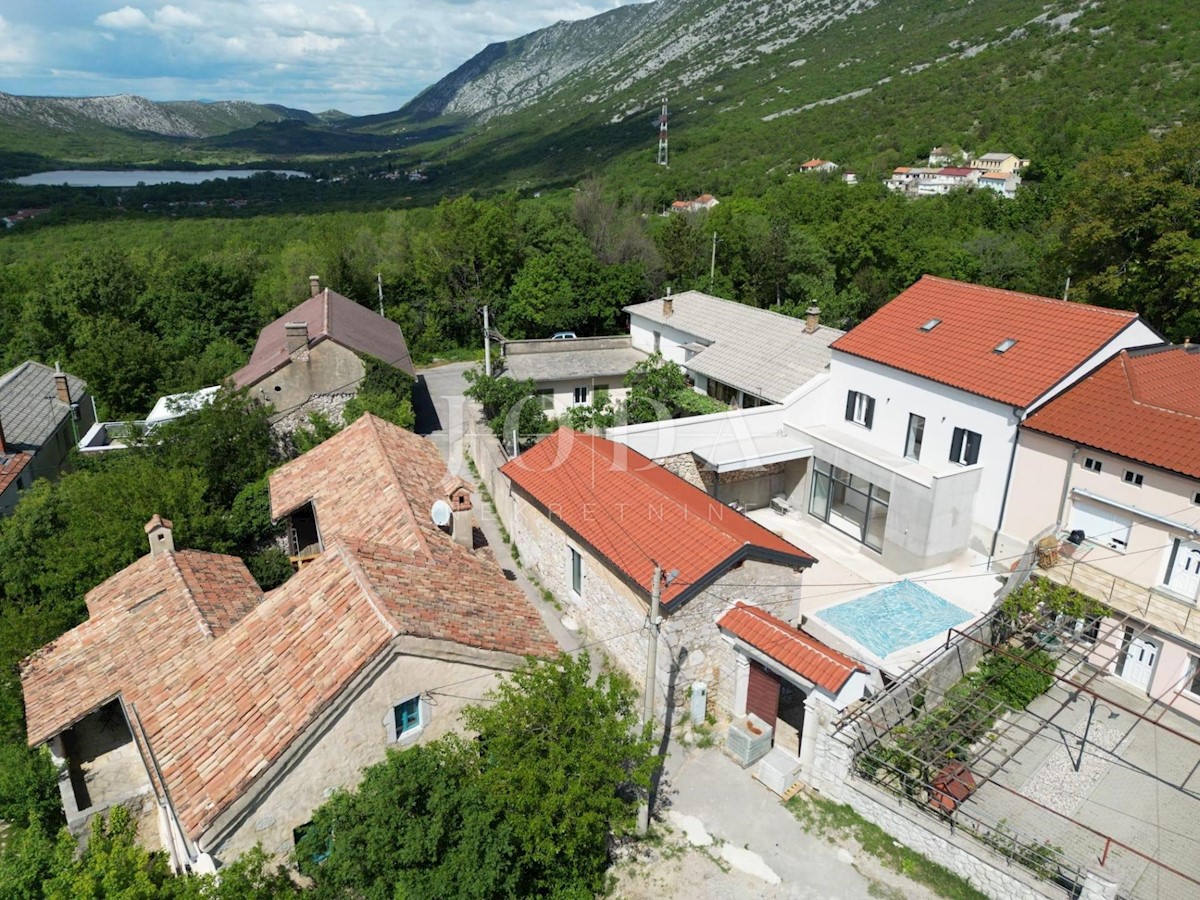 Haus Zu verkaufen - PRIMORSKO-GORANSKA VINODOLSKA OPĆINA