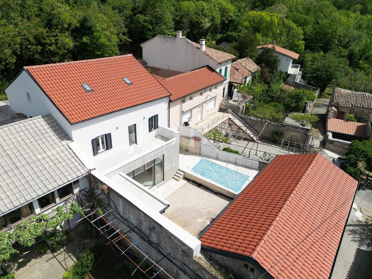 House For sale - PRIMORSKO-GORANSKA VINODOLSKA OPĆINA