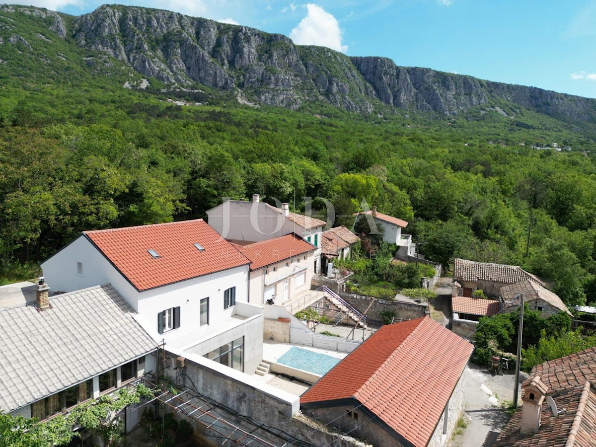 Dom Na predaj - PRIMORSKO-GORANSKA VINODOLSKA OPĆINA