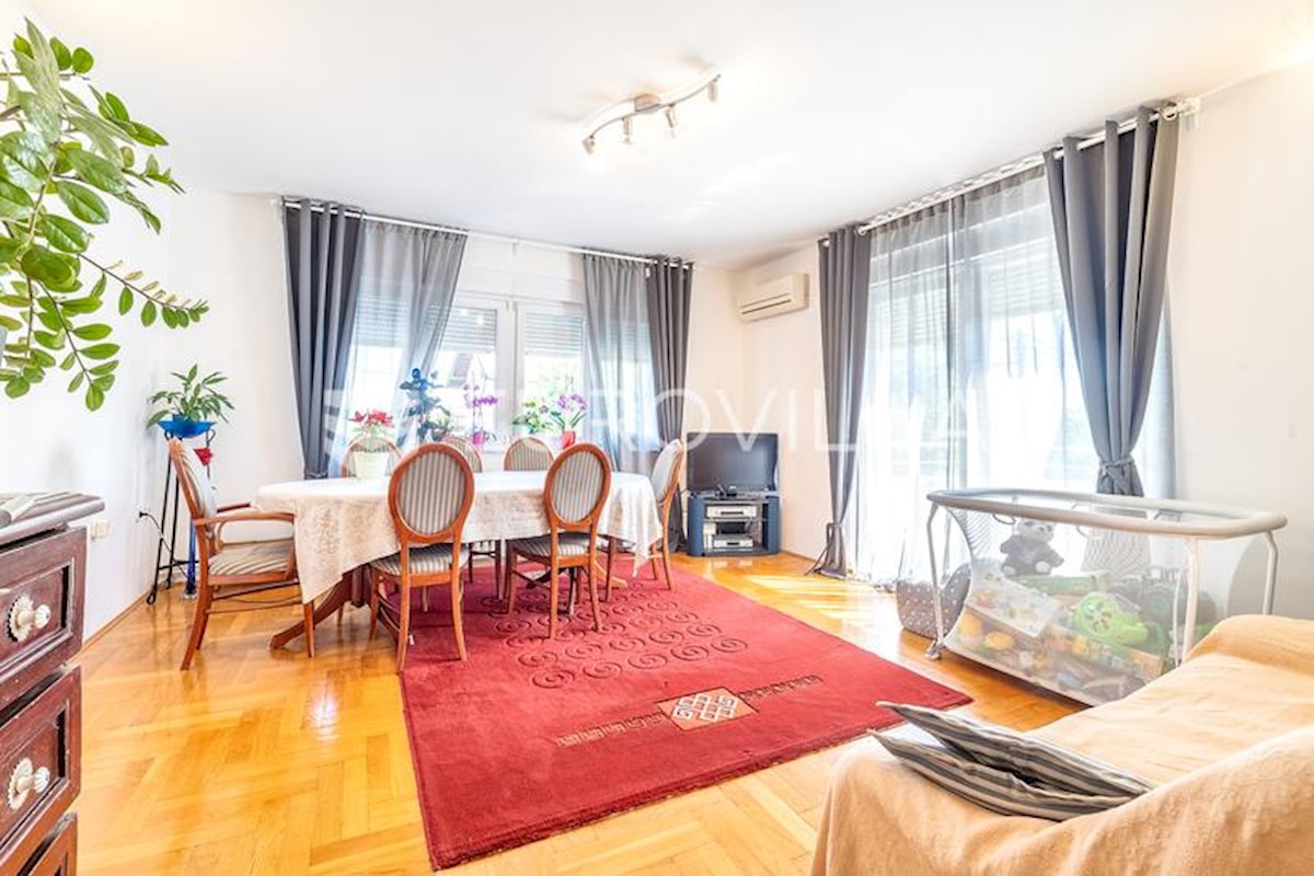 Flat For sale SREBRNJAK