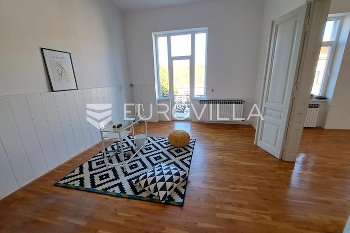 Appartement À louer - OSJEČKO-BARANJSKA OSIJEK