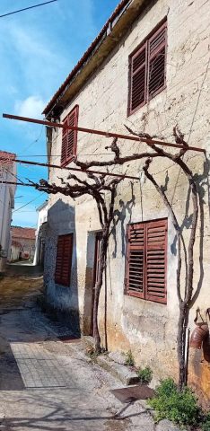 Kuća na prodaju 125 m² – Zaton