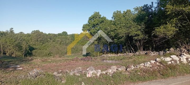 Pozemek na prodej 1340 m² – Juršići