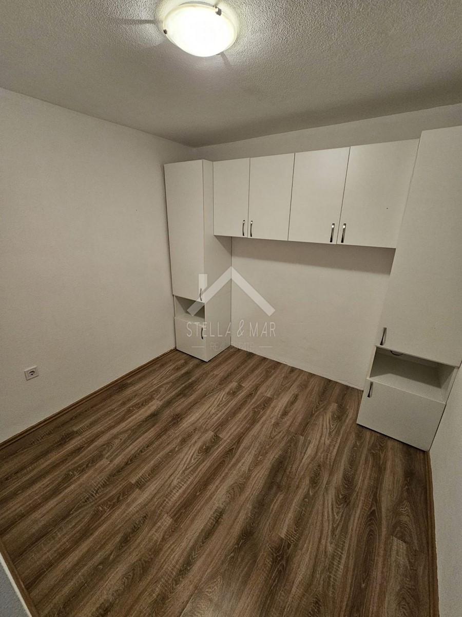 Flat For sale - ZADARSKA VIR