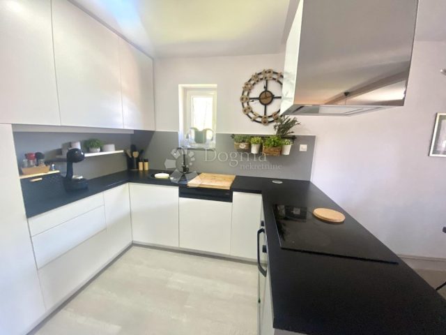 House For sale - Grad Zagreb Zagreb - foto 3/14
