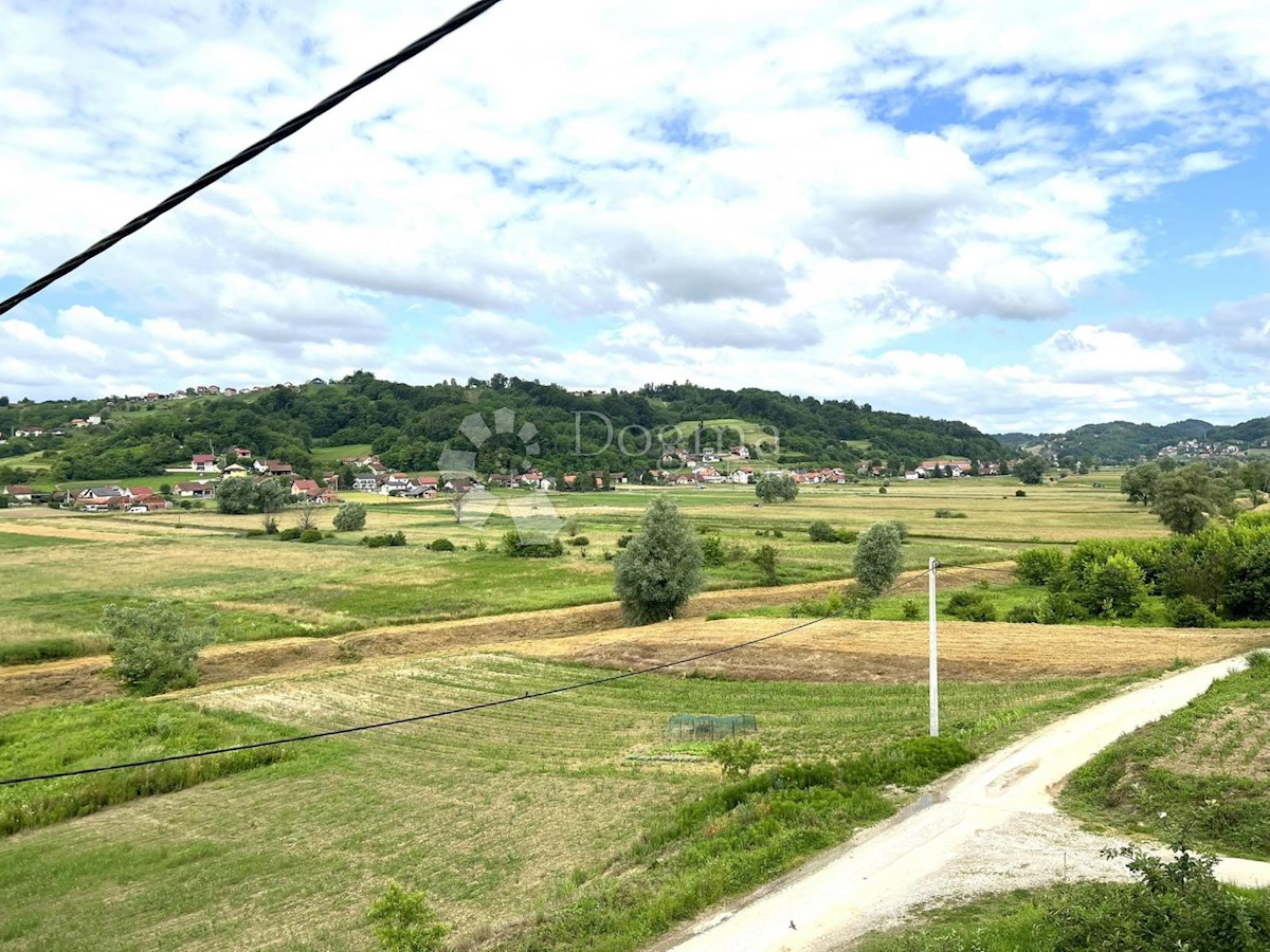 Haus Zu verkaufen - KRAPINSKO-ZAGORSKA VELIKO TRGOVIŠĆE