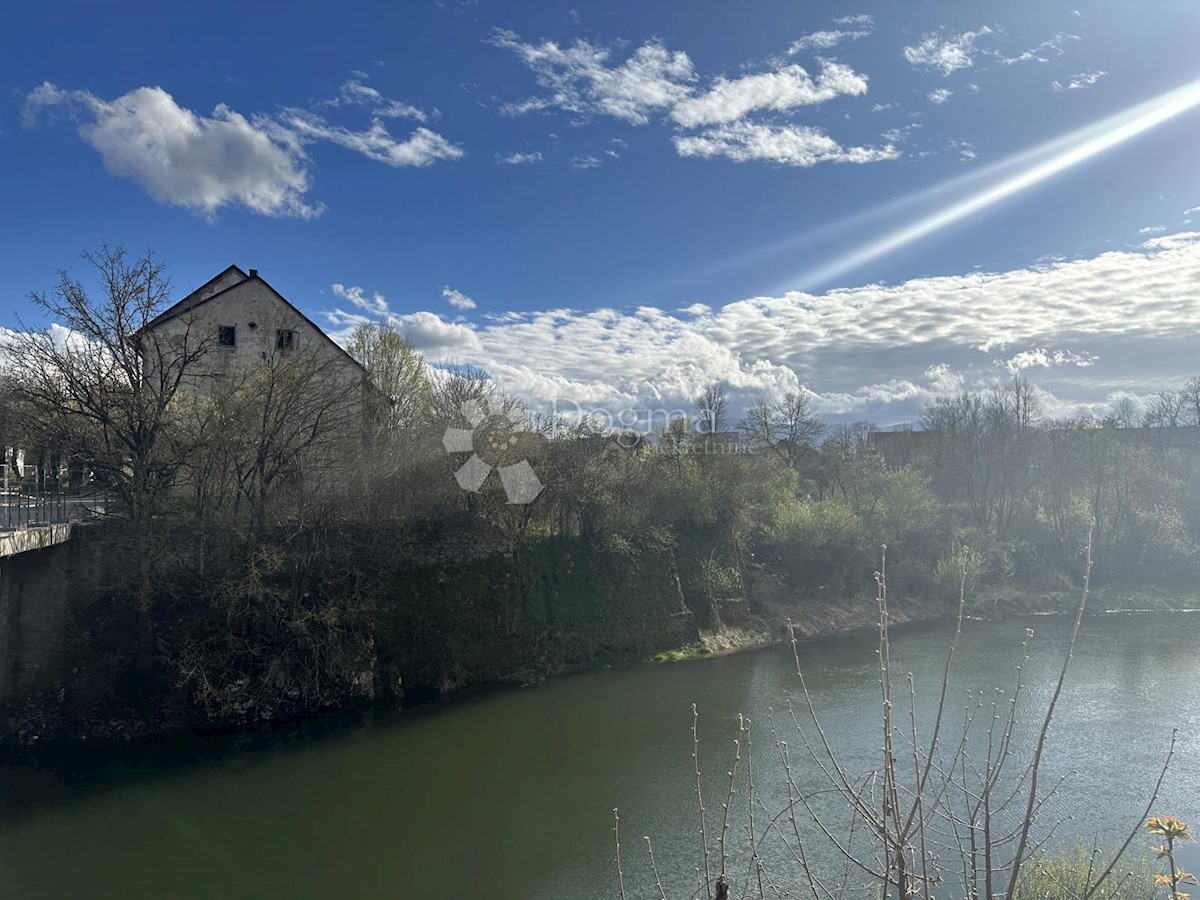 Casa In vendita - LIČKO-SENJSKA GOSPIĆ