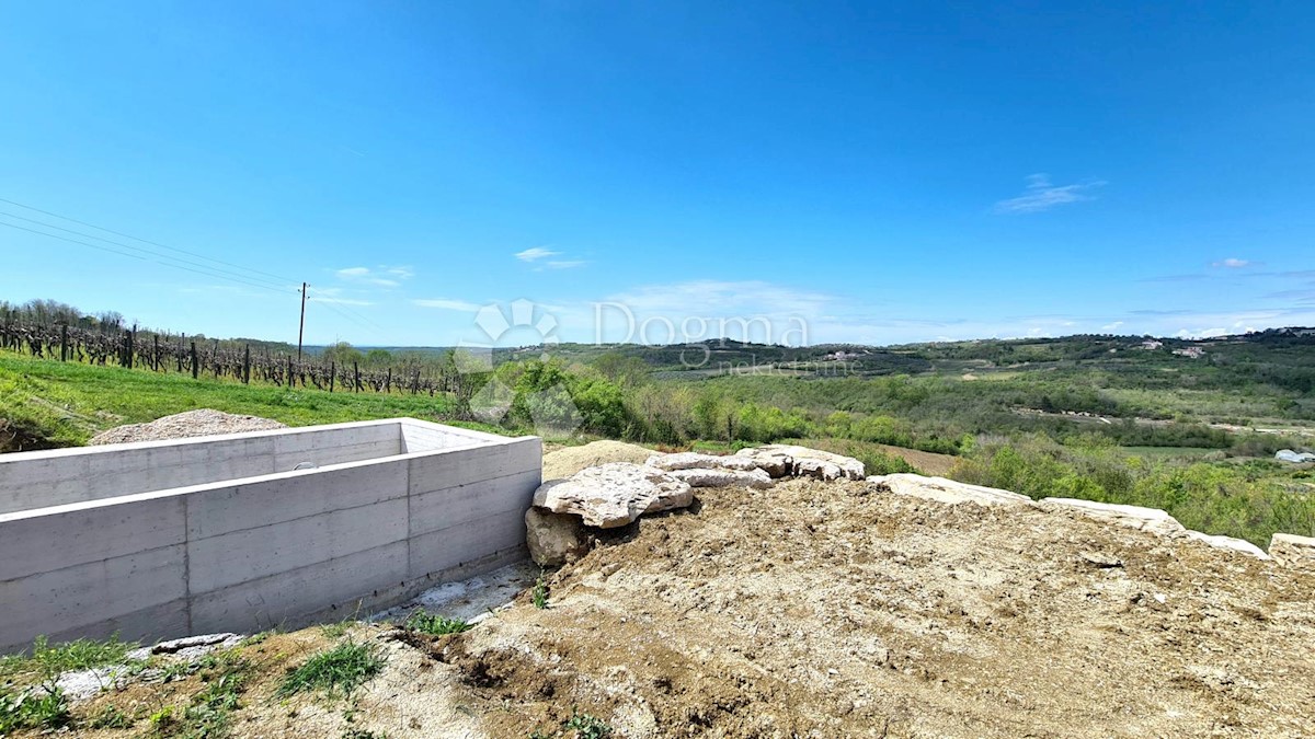 Haus Zu verkaufen - ISTARSKA GROŽNJAN