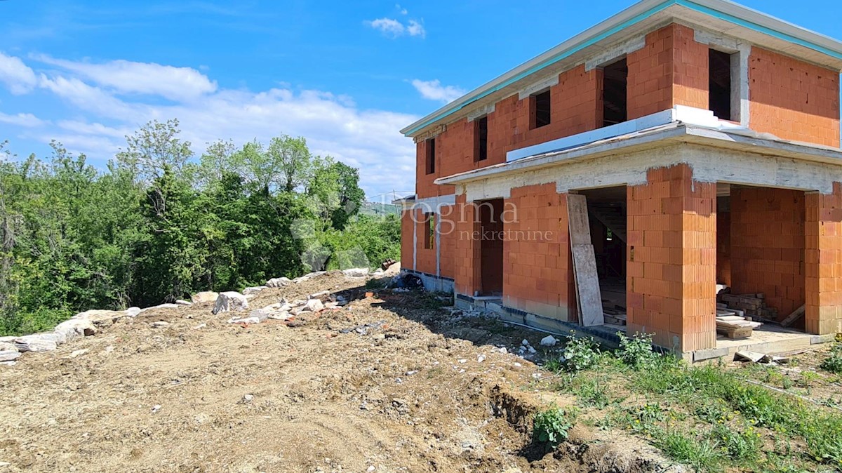 Haus Zu verkaufen - ISTARSKA GROŽNJAN