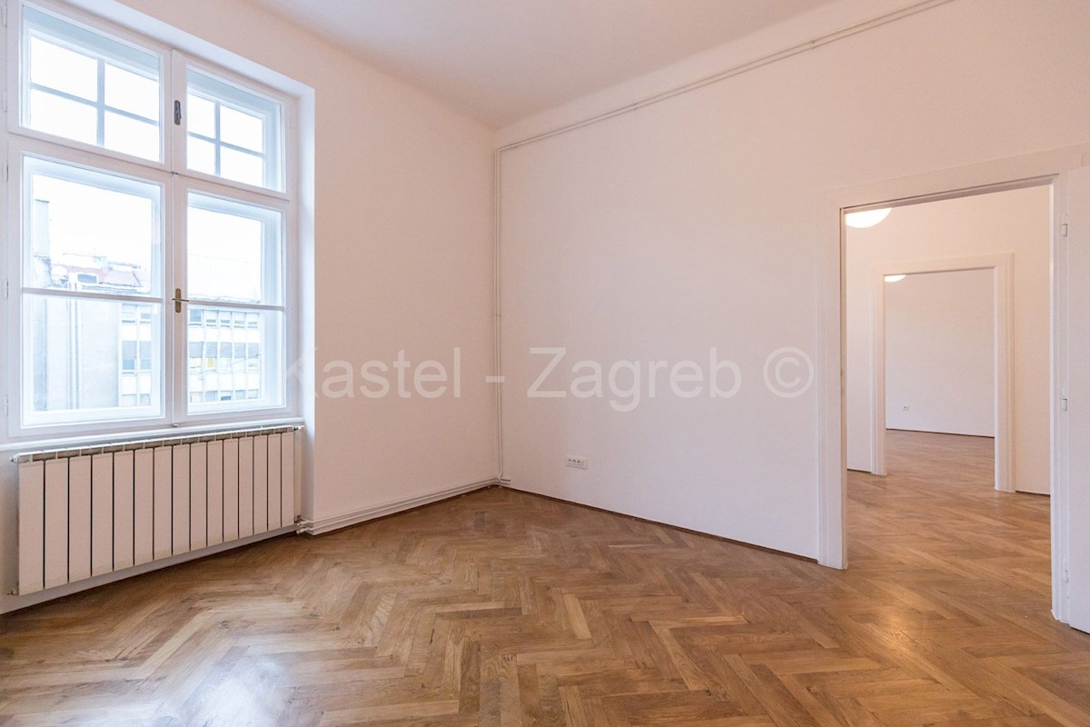 Appartement À louer - GRAD ZAGREB ZAGREB