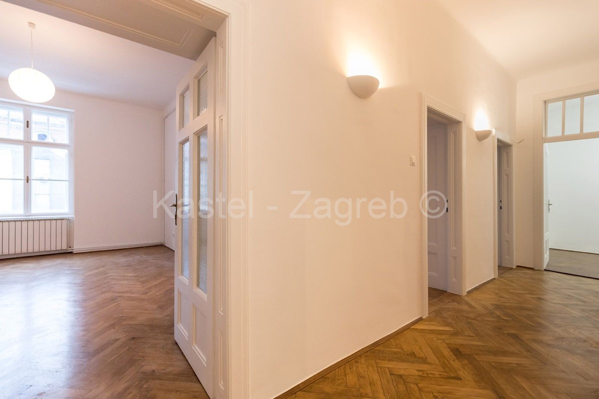 Appartement À louer - GRAD ZAGREB ZAGREB