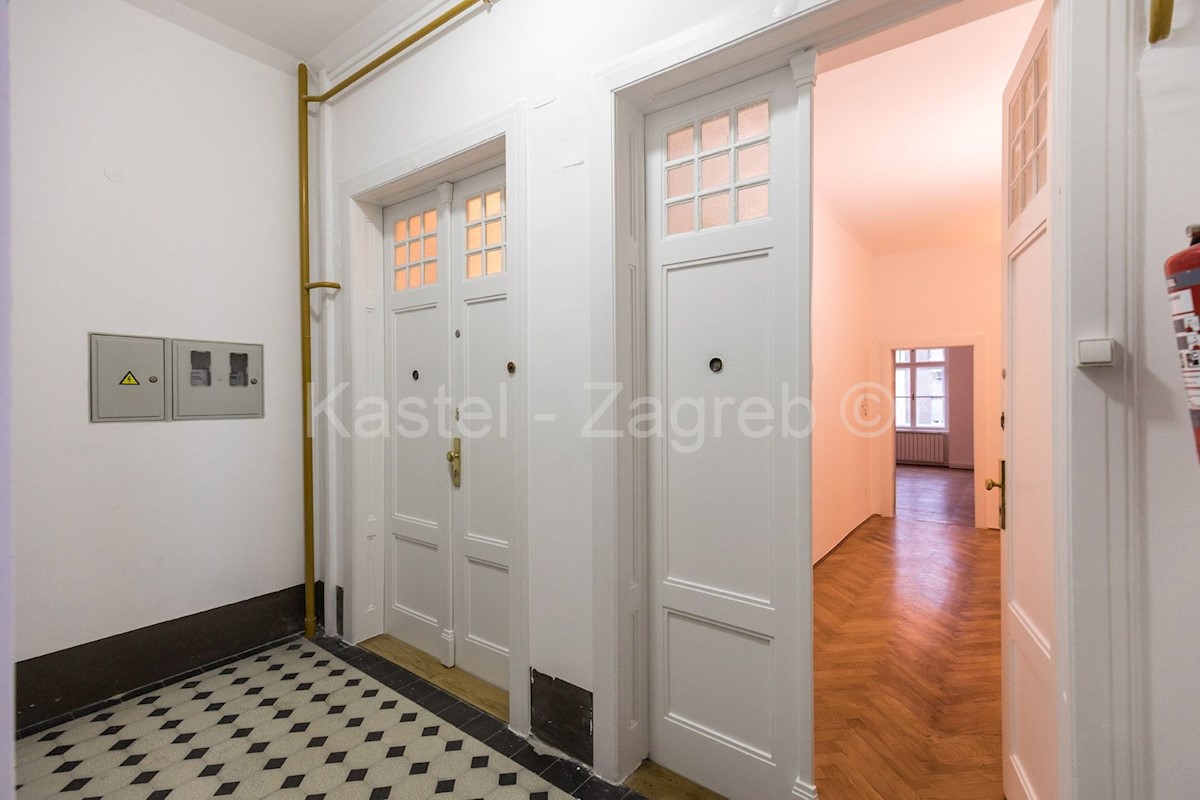 Appartement À louer - GRAD ZAGREB ZAGREB