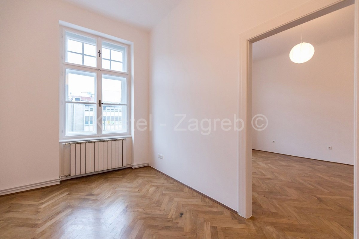 Appartement À louer - GRAD ZAGREB ZAGREB