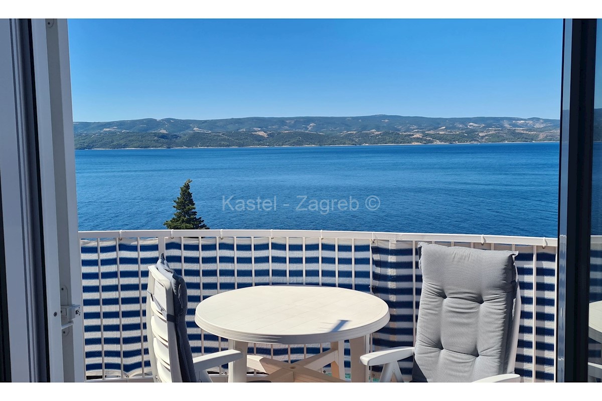 Flat For sale - SPLITSKO-DALMATINSKA OMIŠ