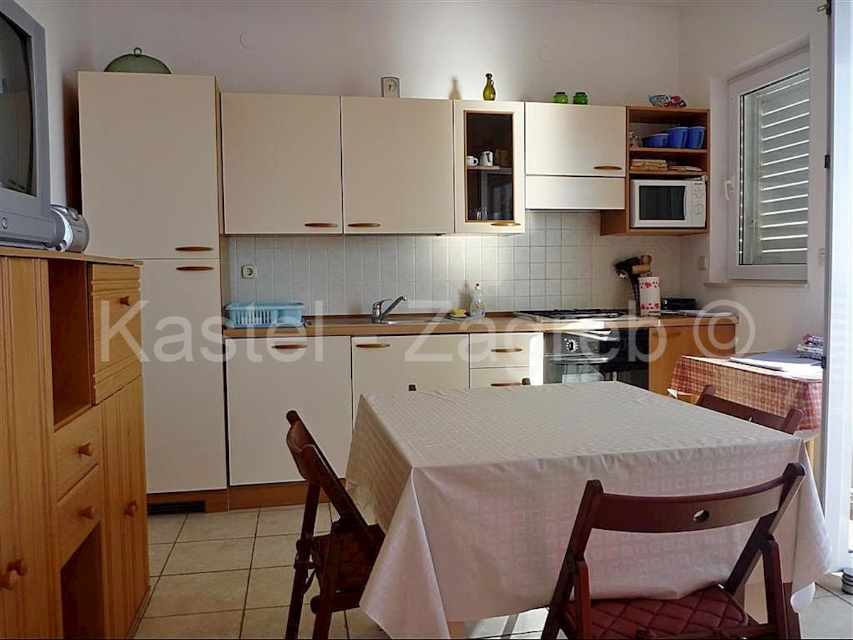 Flat For sale - SPLITSKO-DALMATINSKA OMIŠ