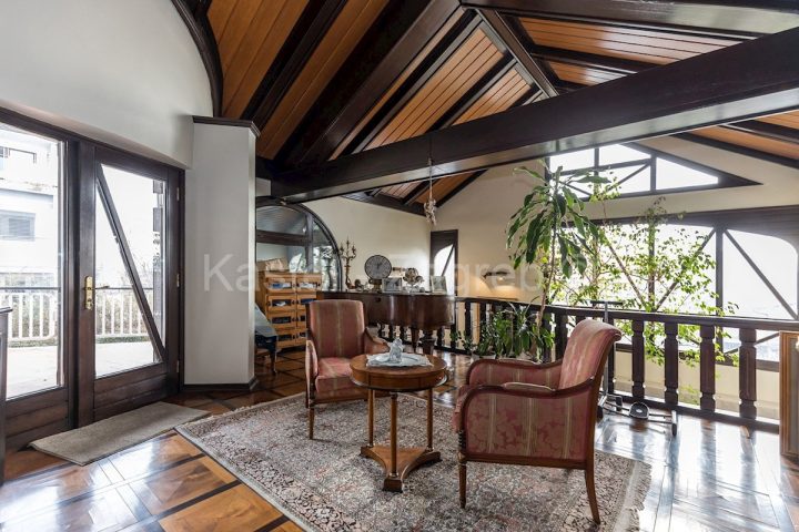 Casa in vendita 480 m² – Srebrnjak