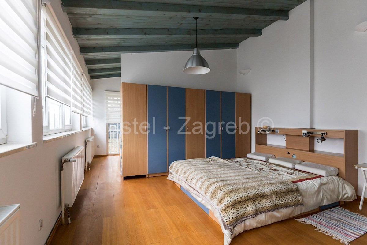 Casa In vendita - GRAD ZAGREB ZAGREB