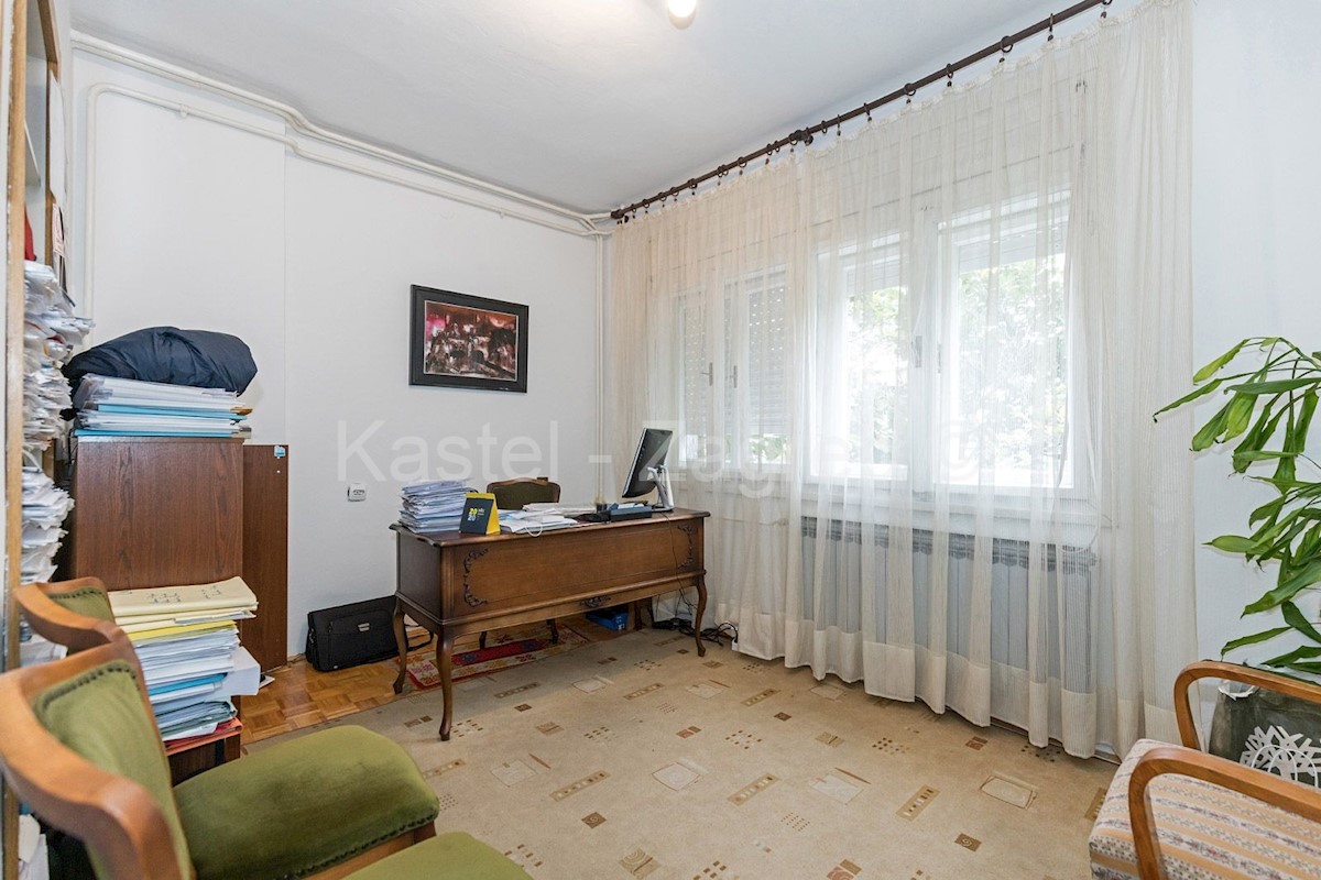 Maison À vendre - GRAD ZAGREB ZAGREB