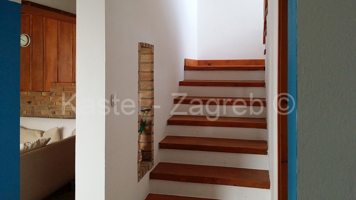 House For sale - ZAGREBAČKA JASTREBARSKO