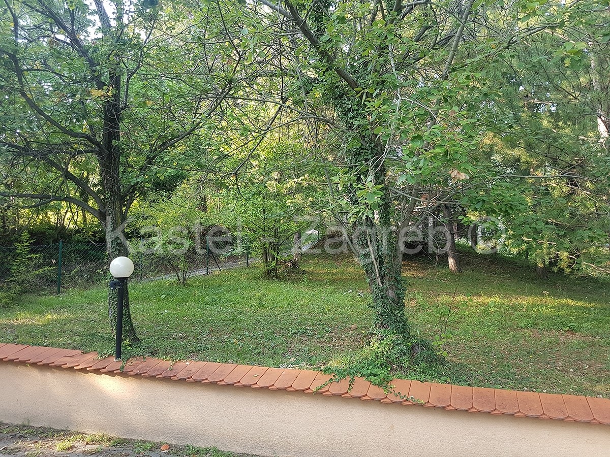 House For sale - ZAGREBAČKA JASTREBARSKO