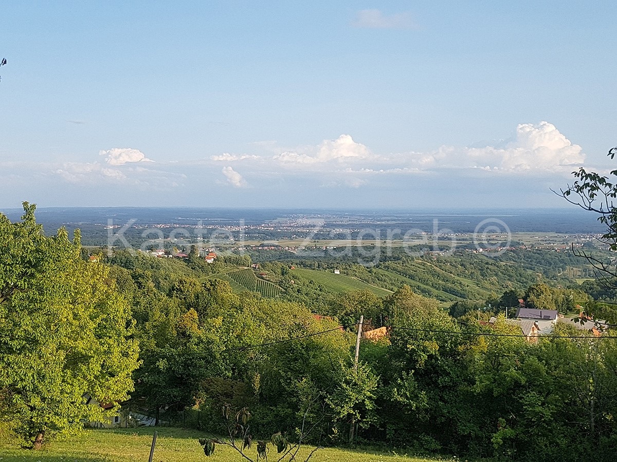 Dom Na predaj - ZAGREBAČKA JASTREBARSKO