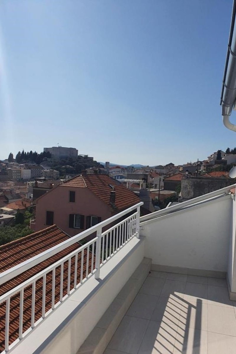 Apartment Zu verkaufen - ŠIBENSKO-KNINSKA ŠIBENIK