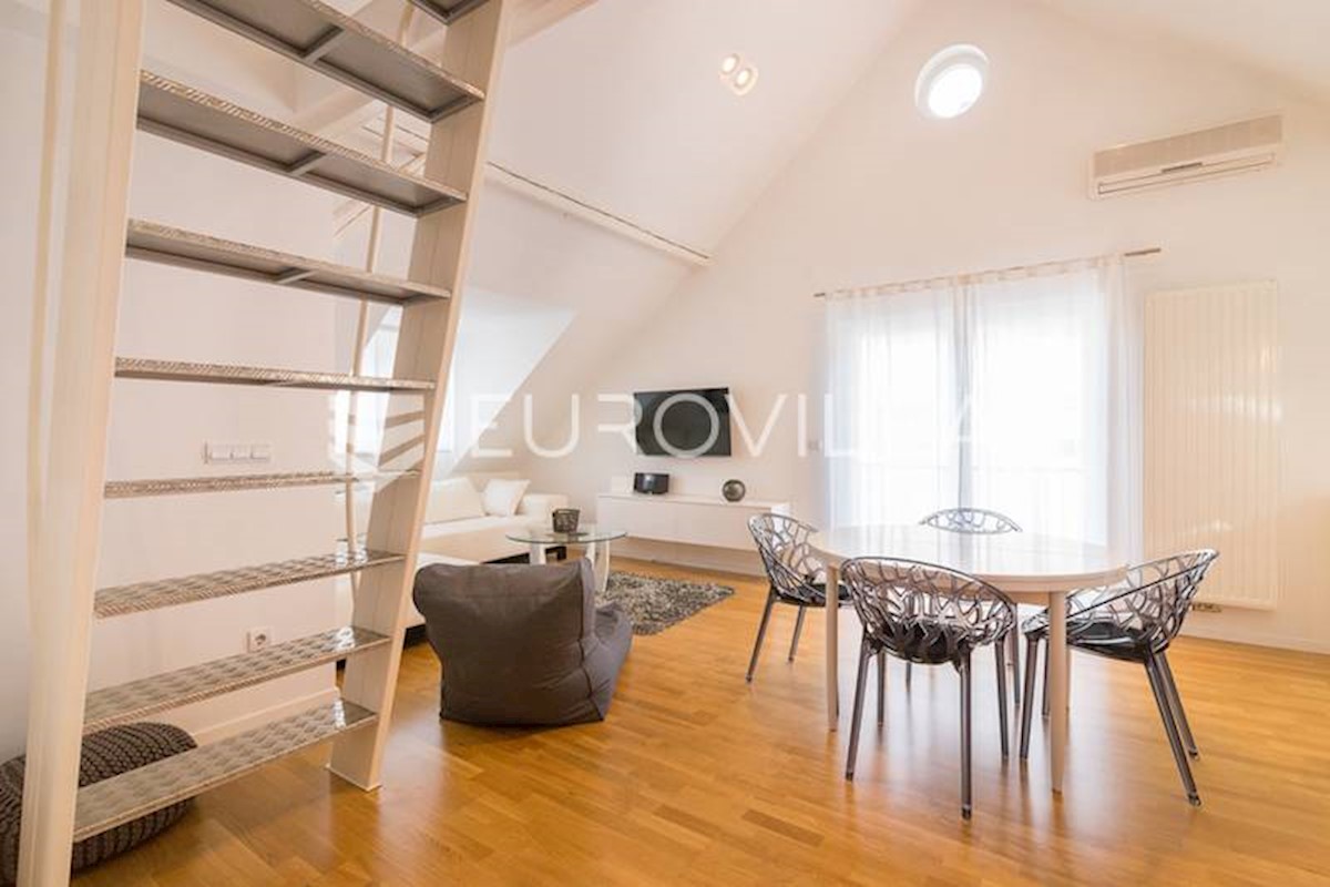 Appartement À louer - GRAD ZAGREB ZAGREB