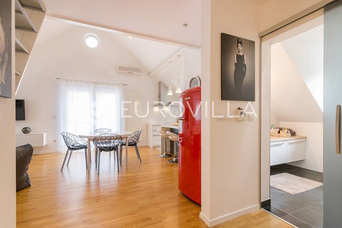 Appartement À louer - GRAD ZAGREB ZAGREB