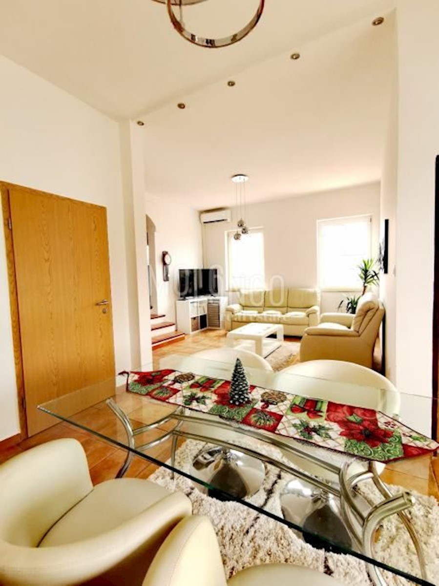 Apartment Zu verkaufen - PRIMORSKO-GORANSKA KRK