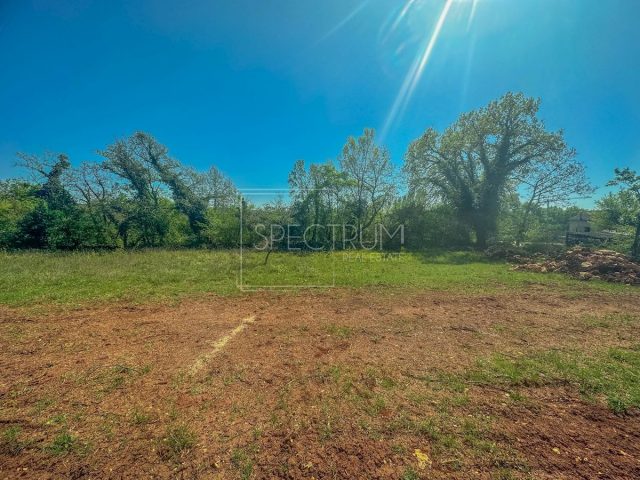 Parcela na predaj 1000 m² – Grožnjan