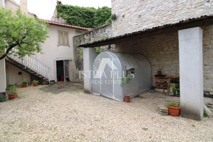 Maison à vendre 108 m² – Poreč