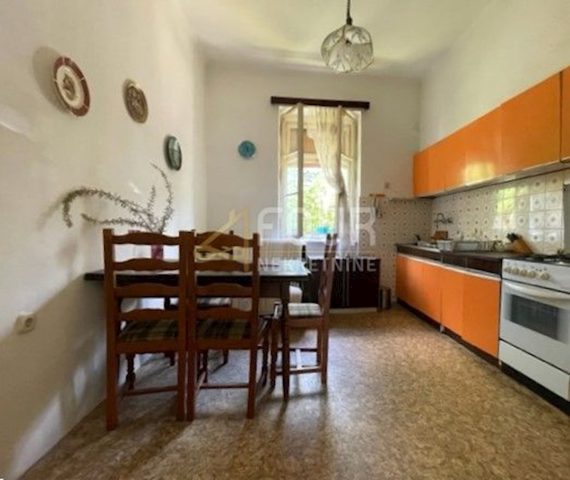 Apartma na predaj 110 m² – Vojak