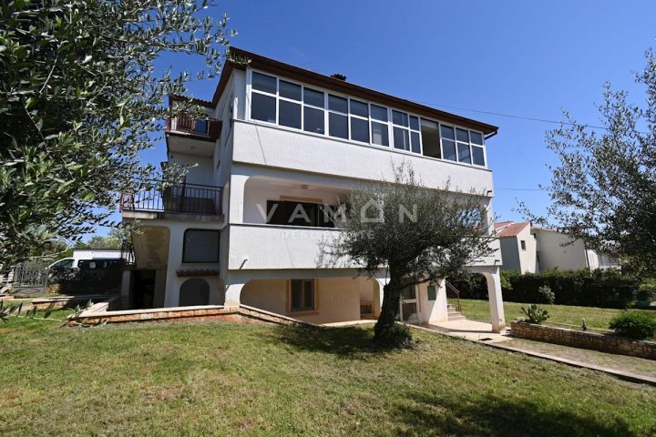 Casa in vendita 620 m² – Poreč