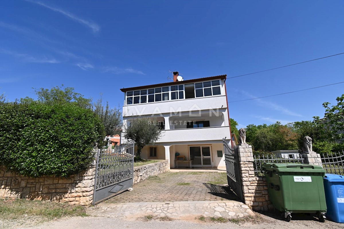 Haus Zu verkaufen - ISTARSKA POREČ