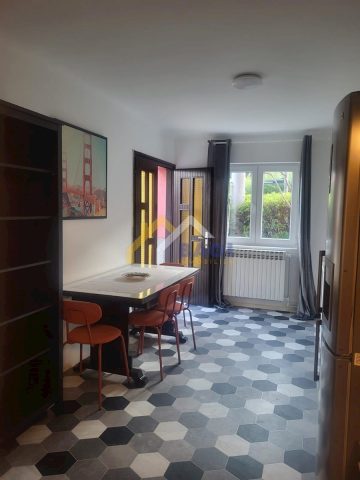 Maison À louer - Grad Zagreb Zagreb - foto 2/4