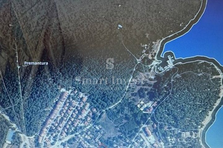 Land for sale 1792 m² – Premantura