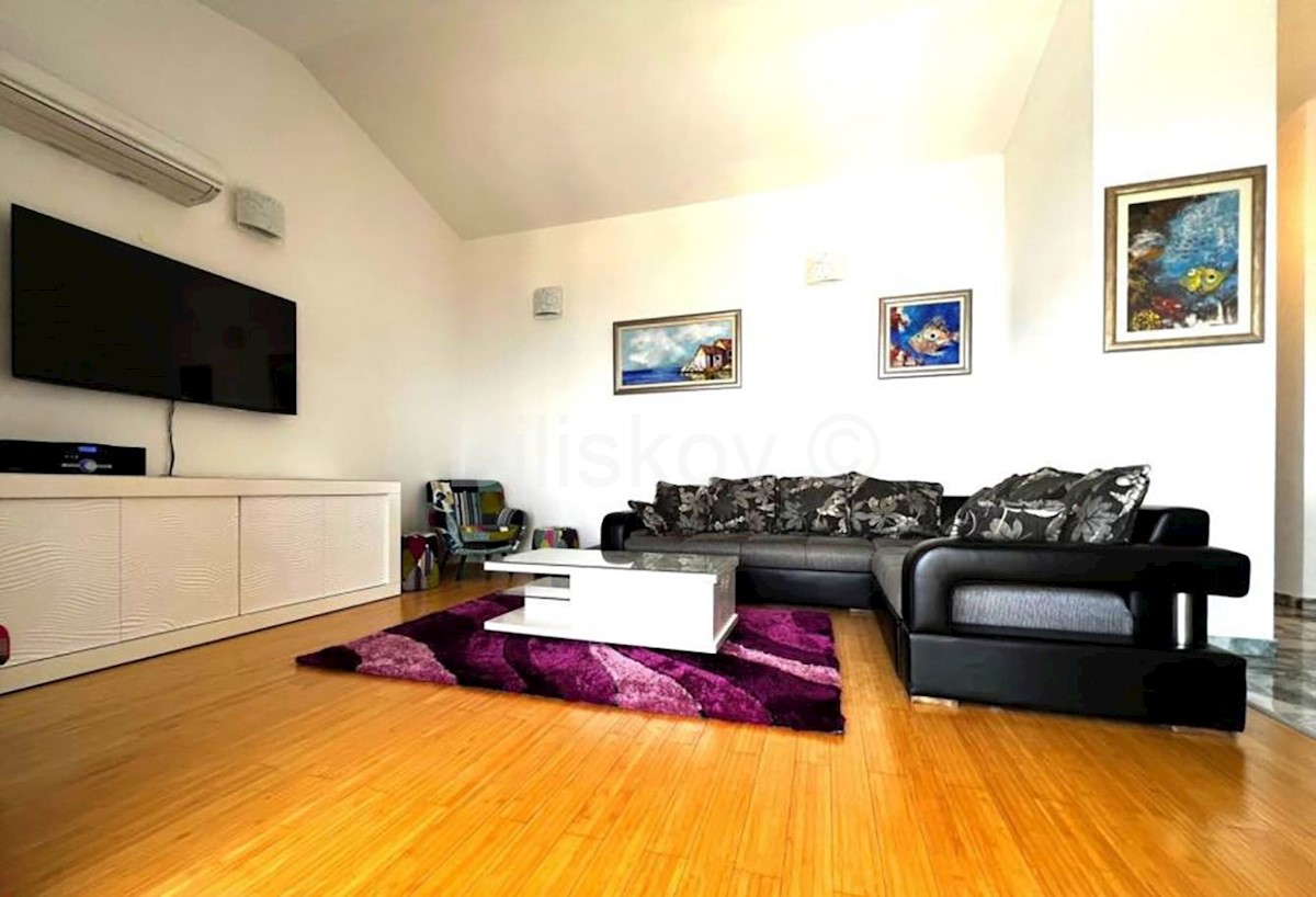 Appartement À vendre - SPLITSKO-DALMATINSKA ČIOVO