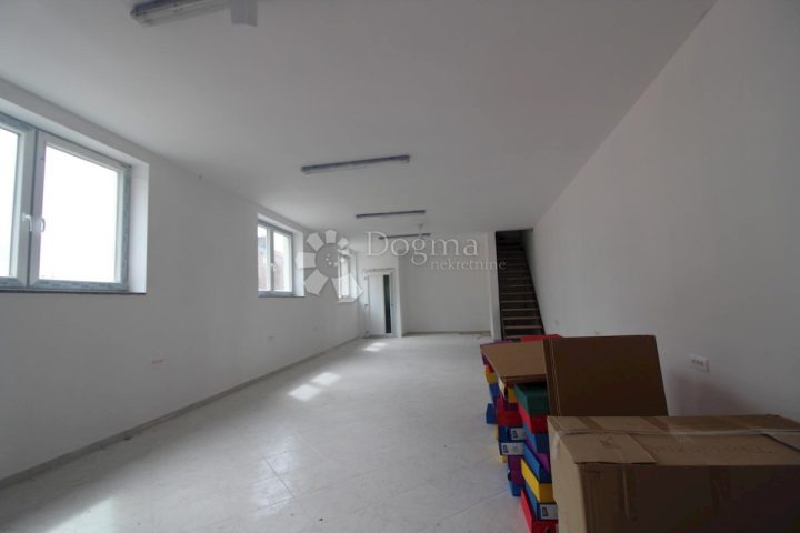 Kuća na prodaju 140 m² – Križišće