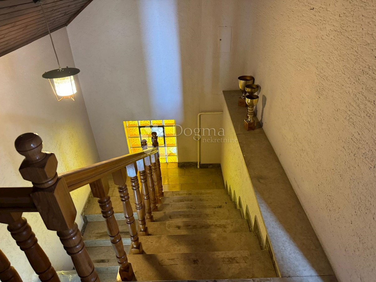 Maison À louer - GRAD ZAGREB ZAGREB