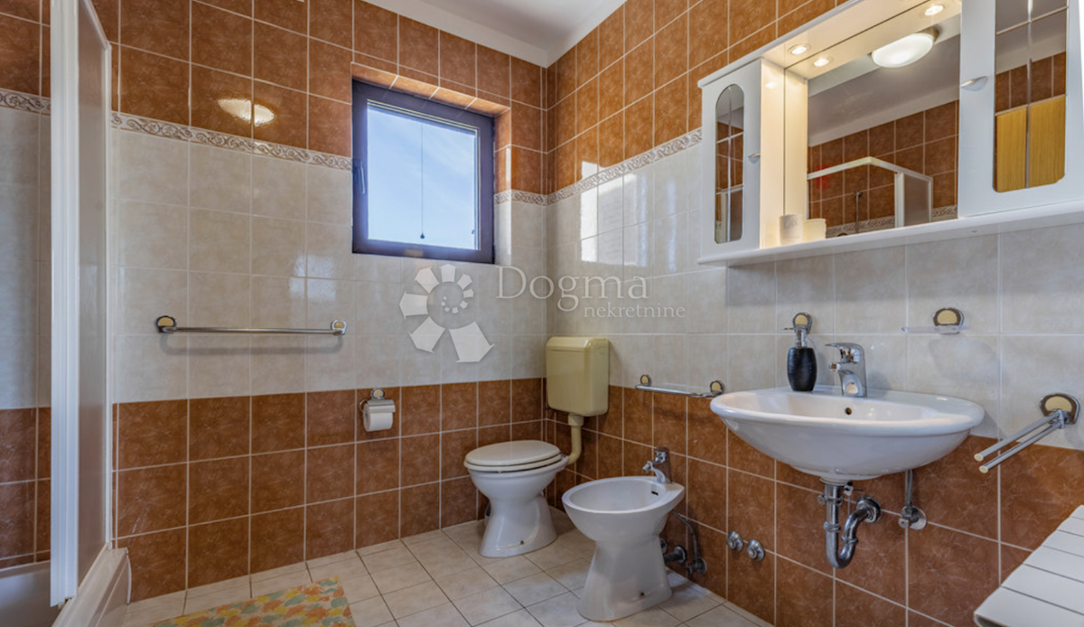 House For sale - ISTARSKA MEDULIN