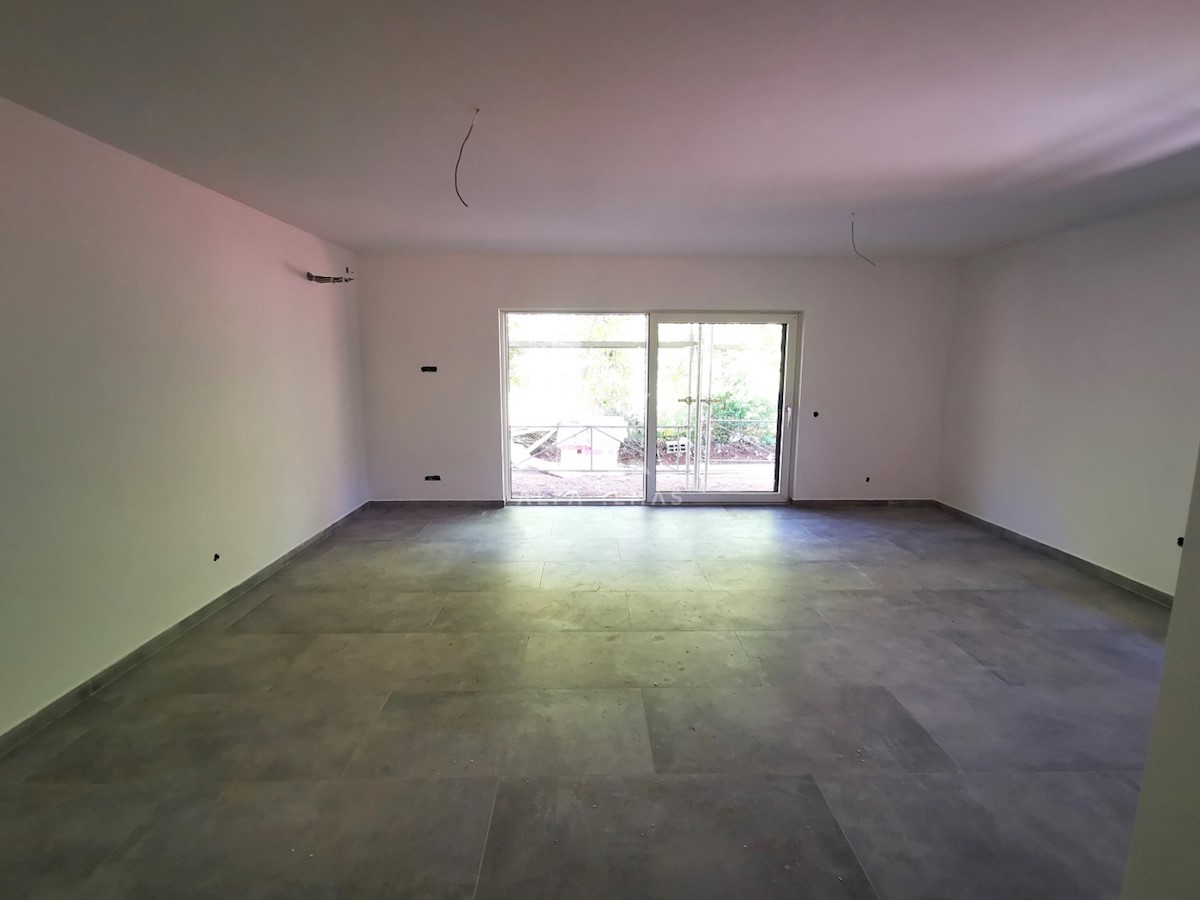 Apartma Na predaj - PRIMORSKO-GORANSKA KRK