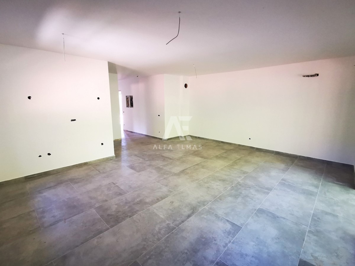 Apartma Na predaj - PRIMORSKO-GORANSKA KRK