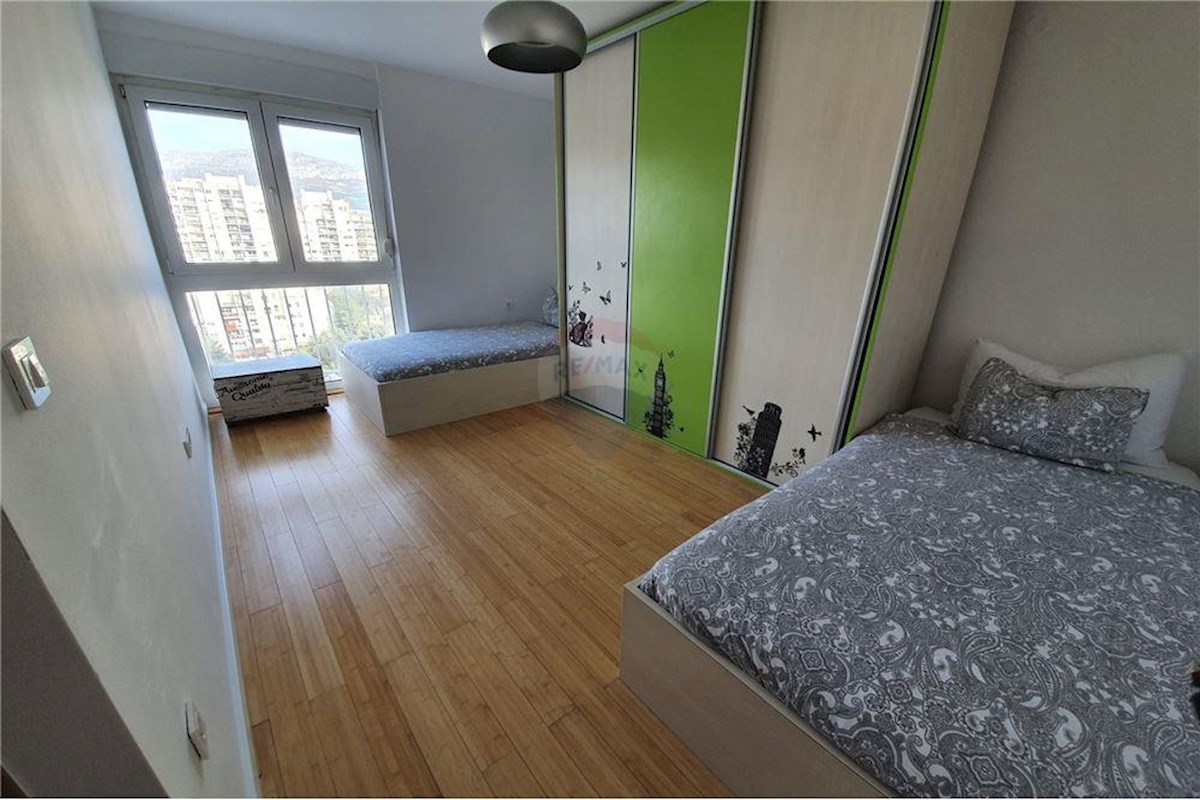 Apartment Zu verkaufen - SPLITSKO-DALMATINSKA SPLIT