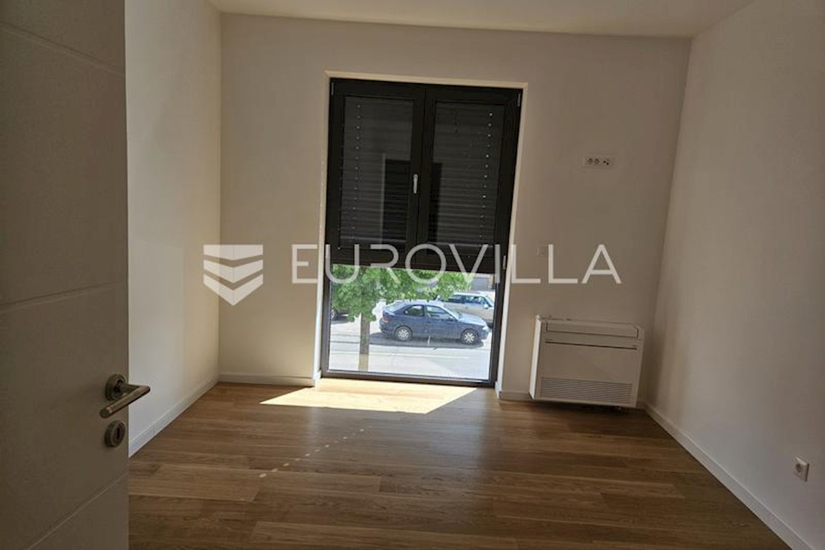 Apartmán Na predaj - OSJEČKO-BARANJSKA OSIJEK