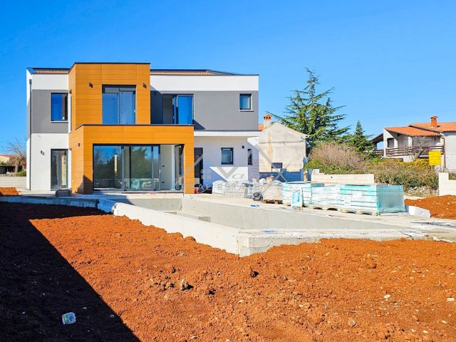 Haus Zu verkaufen - Istarska Marčana - foto 2/28