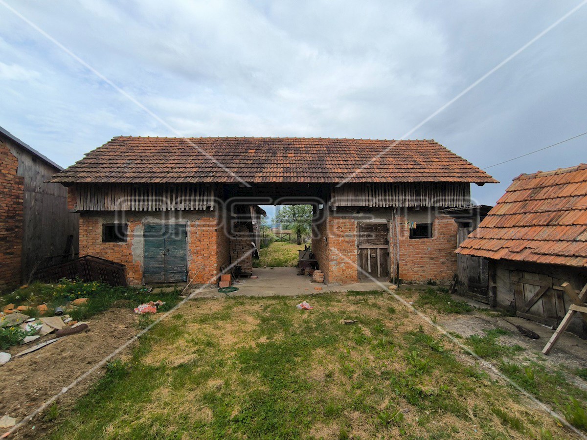 Haus Zu verkaufen - KARLOVAČKA OZALJ