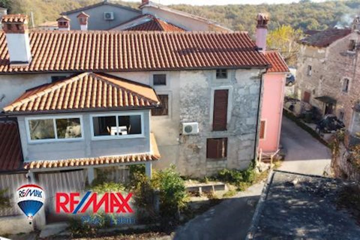 Casa in vendita 235 m² – Labin