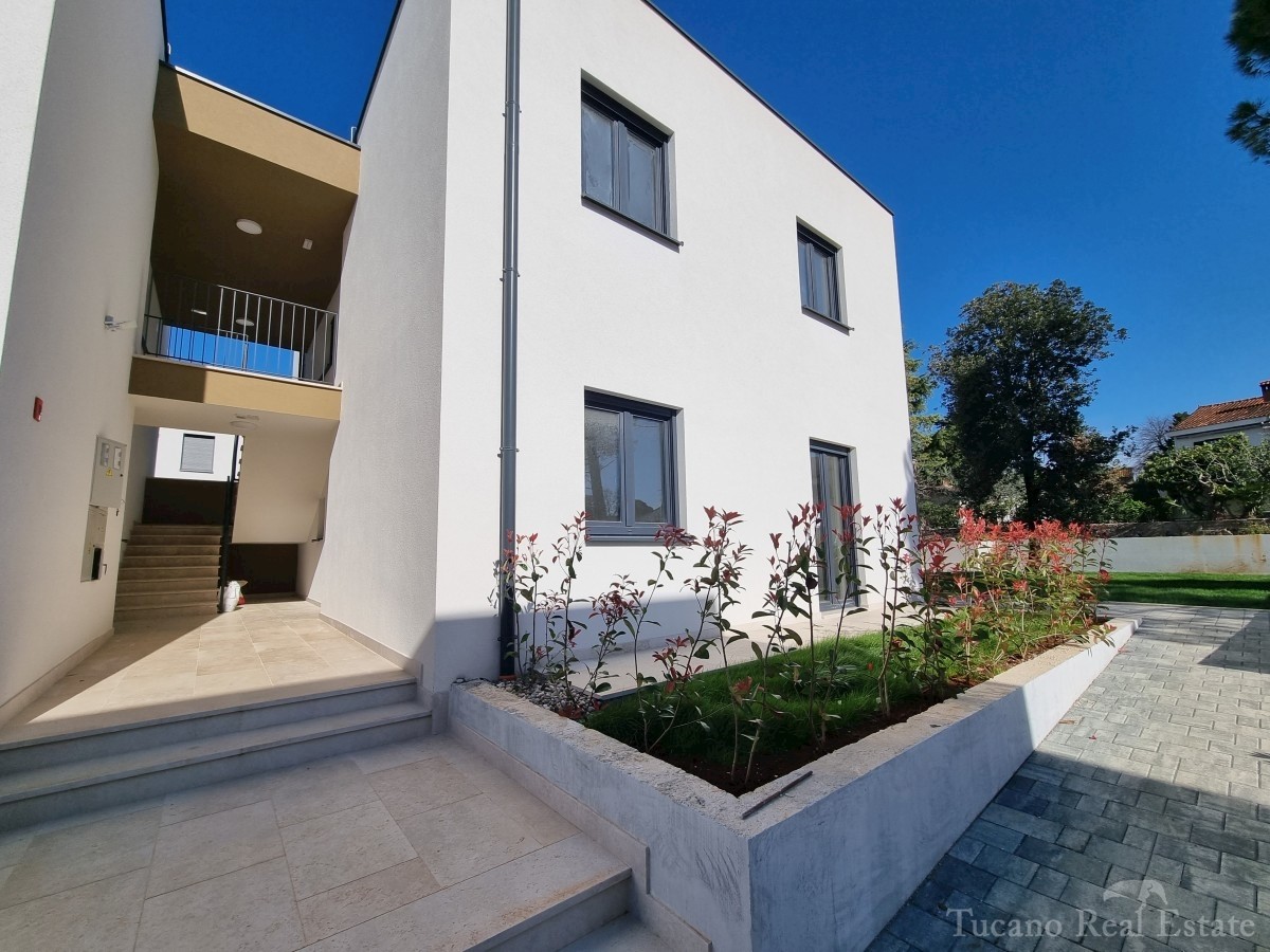 Apartmán Na predaj - ISTARSKA POREČ